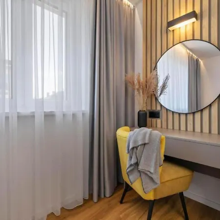 Modern Near Train Station #11 Apartamento *